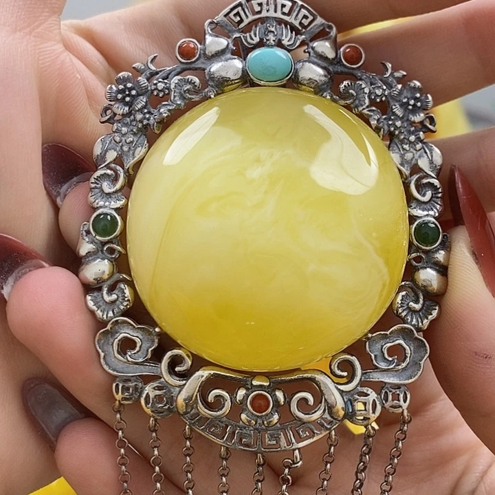 琥珀颈饰银S925镶嵌吊坠