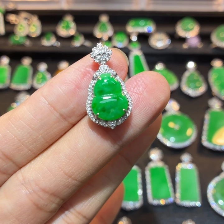 翡翠18K金镶嵌吊坠(不含链)81号