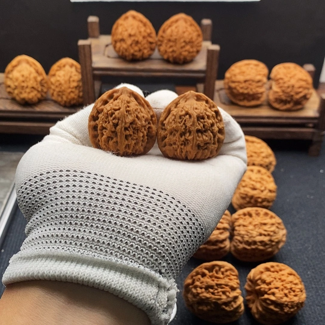 把件文玩核桃36-36-35三角南疆涿鹿全品