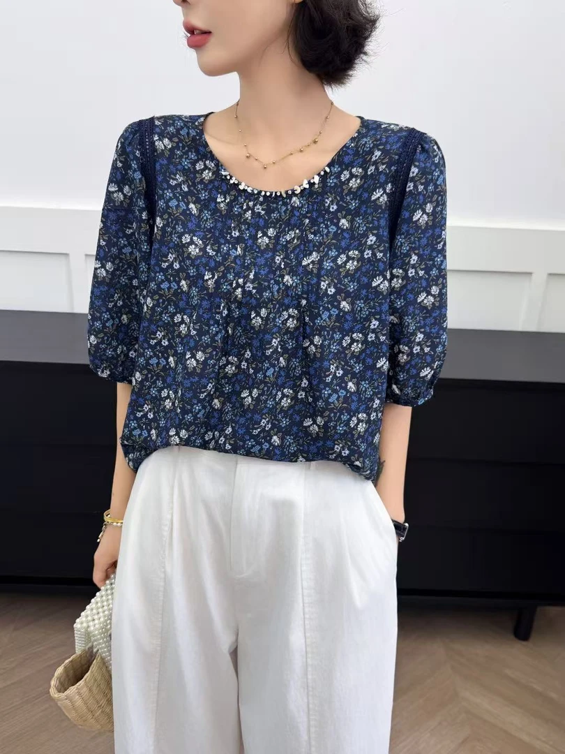 99087款碎花圆领上衣