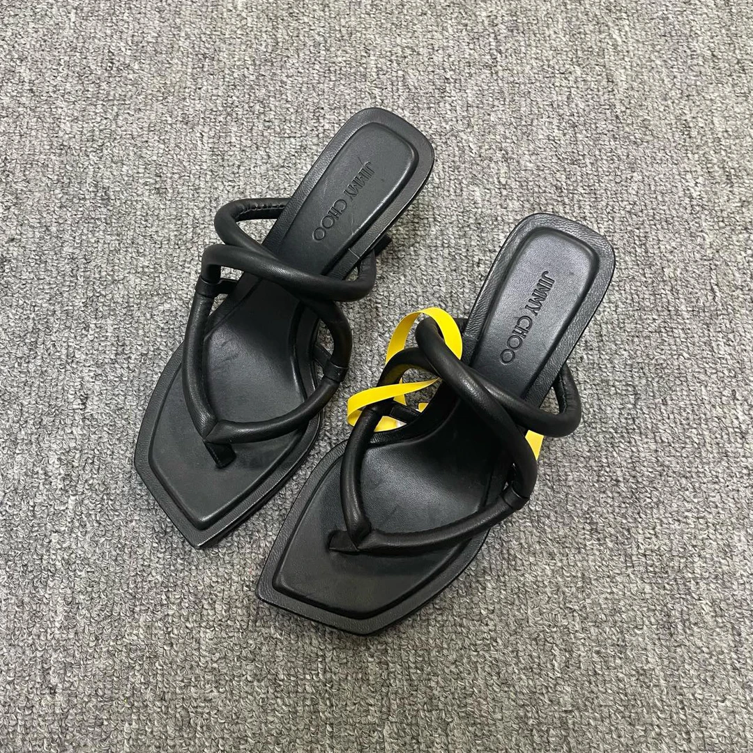 95新 JIMMY CHOO/吉米周 Cape 70 舒适百搭一字拖鞋 35码/7886