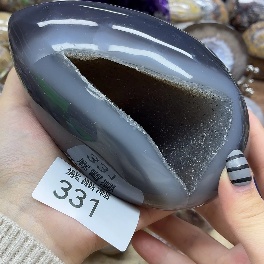 玛瑙/玉髓未镶嵌珠宝奇石