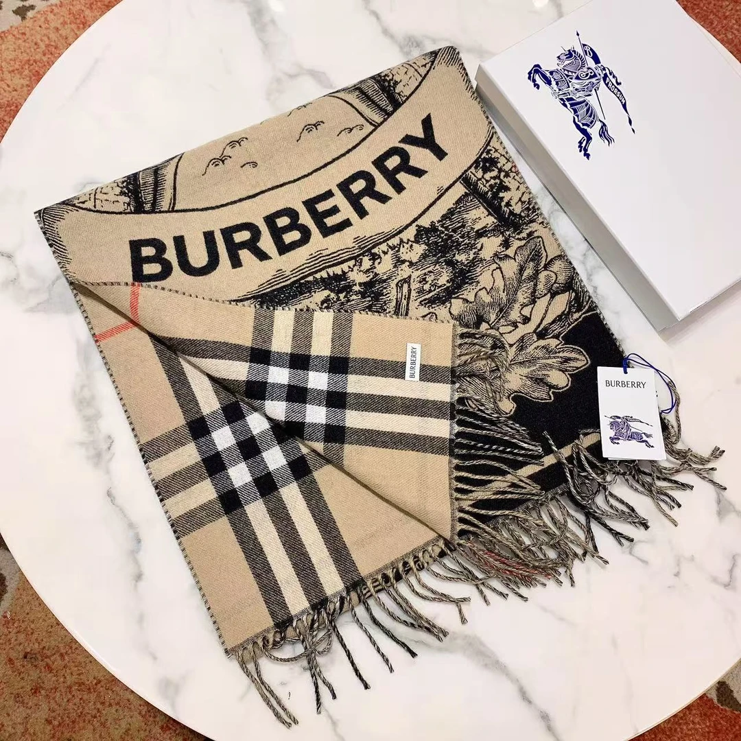 未使用 BURBERRY/博柏利 GGS战马拼格纹双面羊绒围巾/45834292