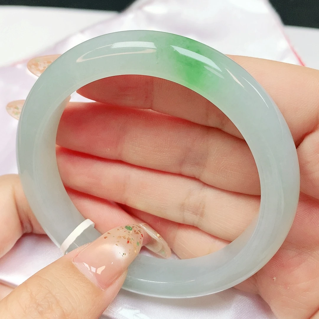 翡翠未镶嵌手镯抖音309