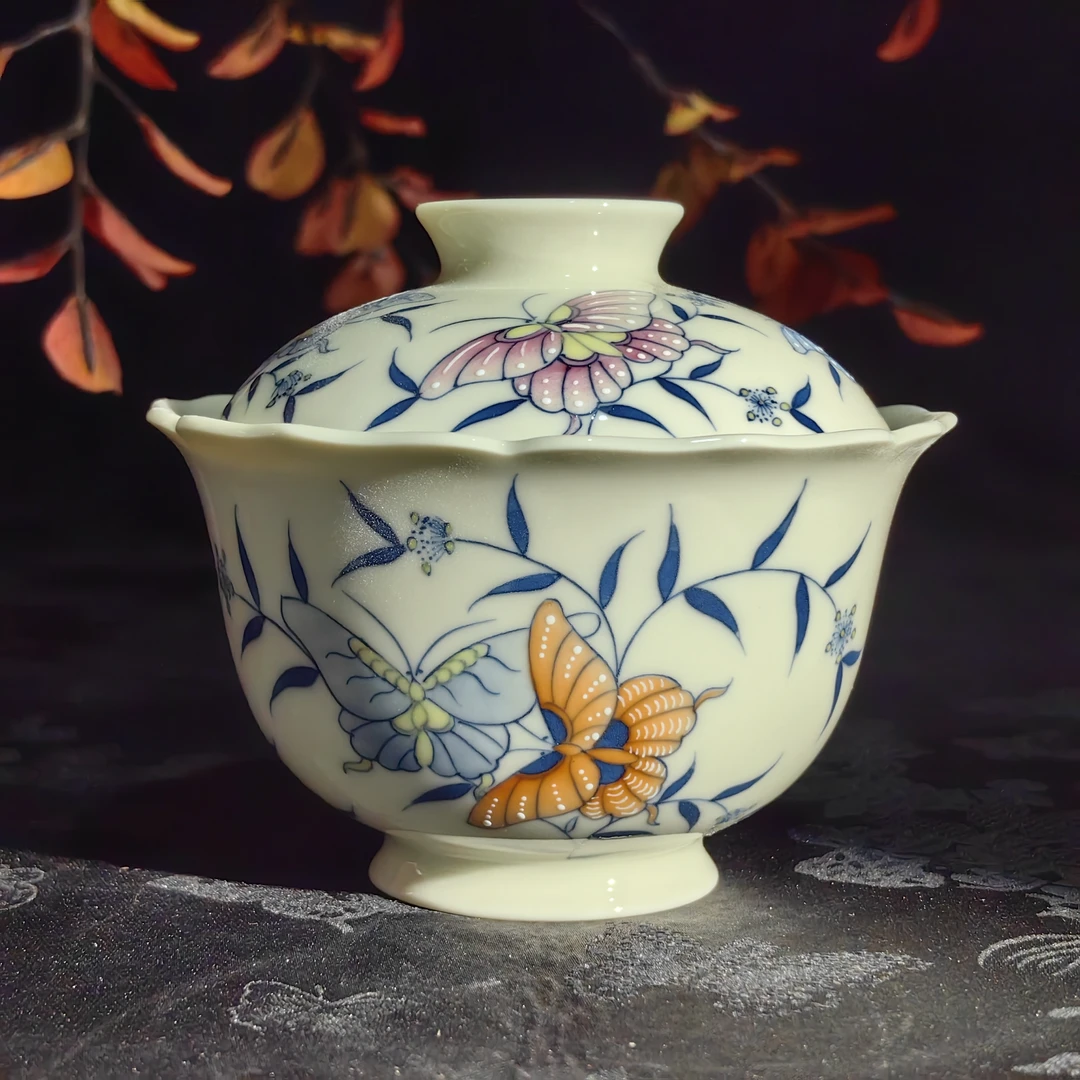 觅纤斗彩 飘草蝴蝶盖碗-125毫升 MQ401