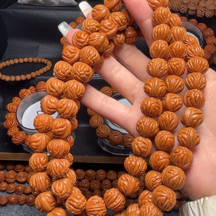 桃核手串桃核脖挂小金豆