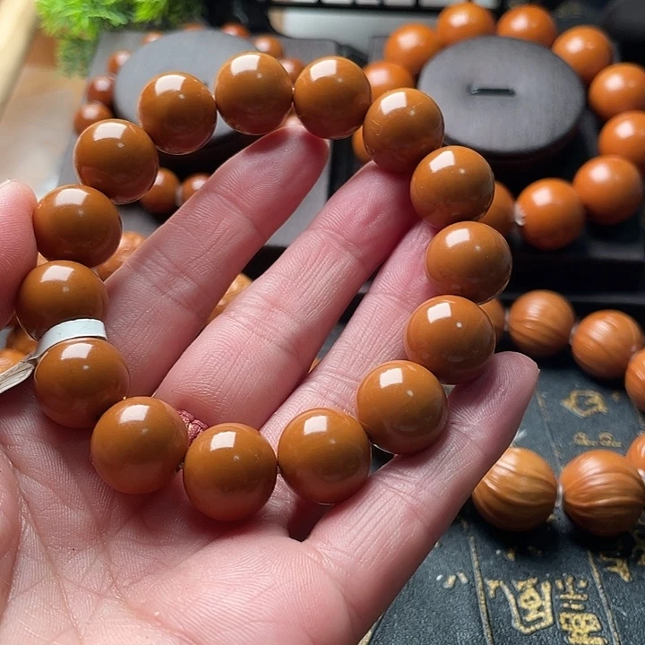 蓝***3橄榄核吊坠橄榄1.5