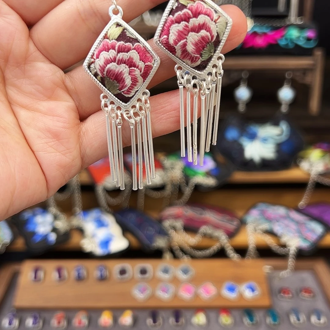 织绣手工刺绣工艺品