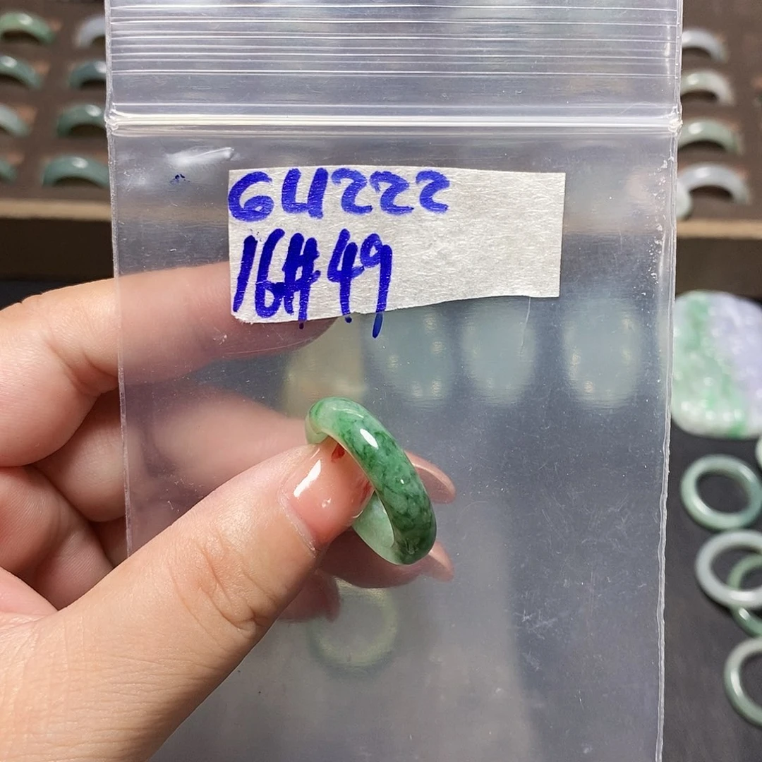 未镶嵌定制翡翠翡翠