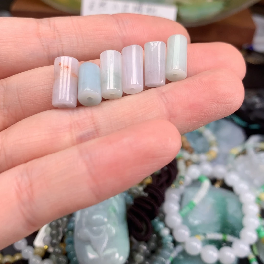 翡翠未镶嵌颈饰福利