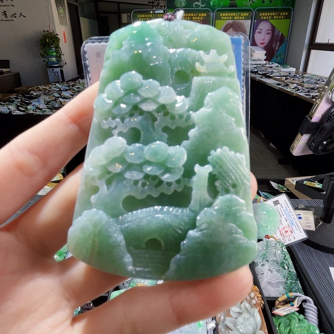 颈饰未镶嵌翡翠翡翠