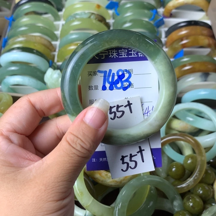 未镶嵌蛇纹石玉手镯7483
