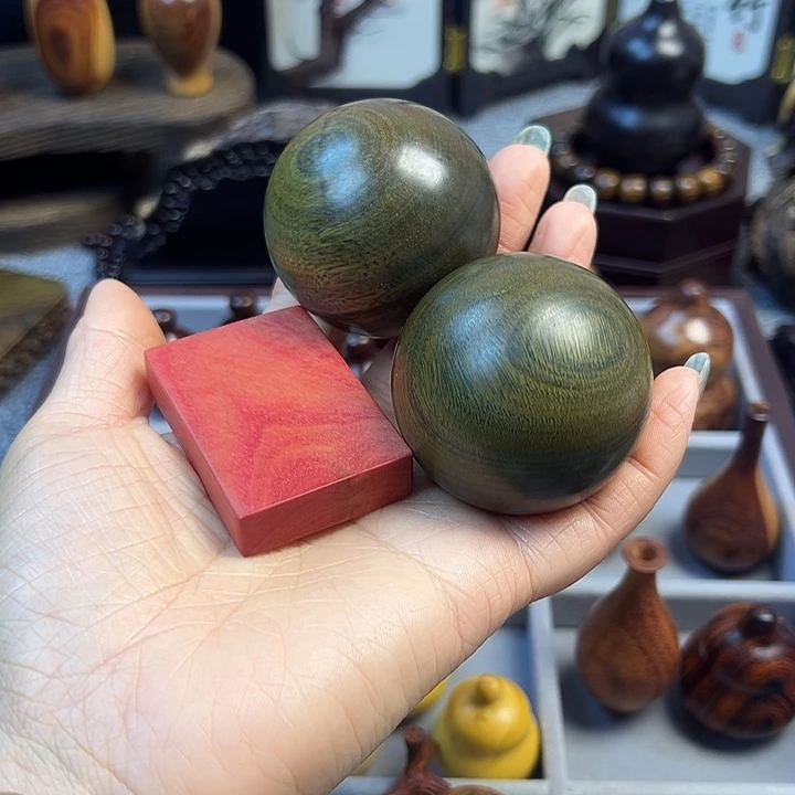 铁***维腊木（绿檀）手球