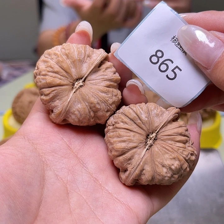 文玩核桃把件C*k南瓜墩43.865