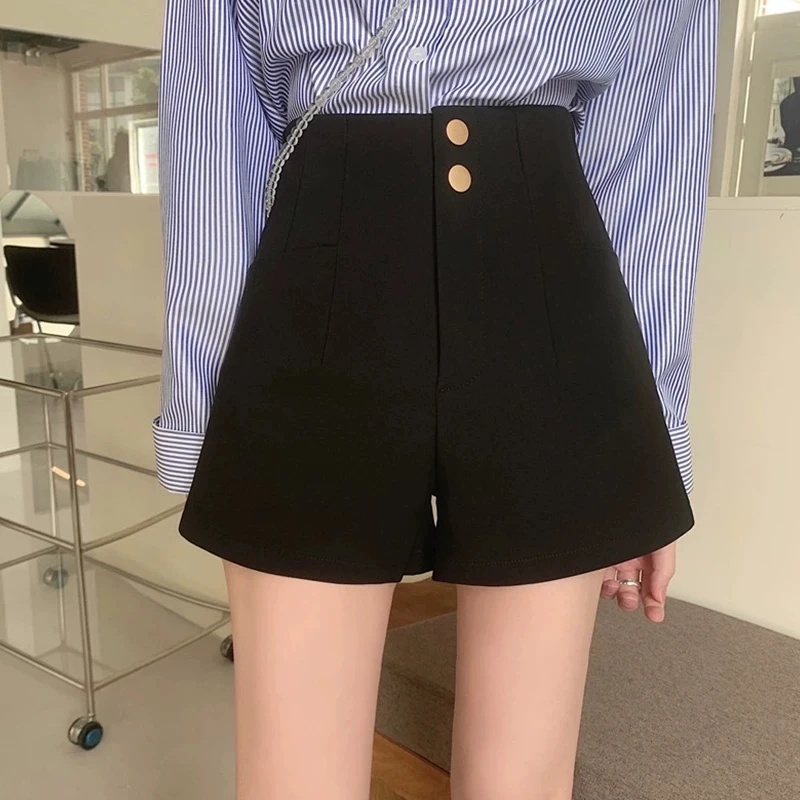 高腰黑色西装街拍秋冬短裤女爆款春秋显瘦外穿a网红短裤秋冬外穿