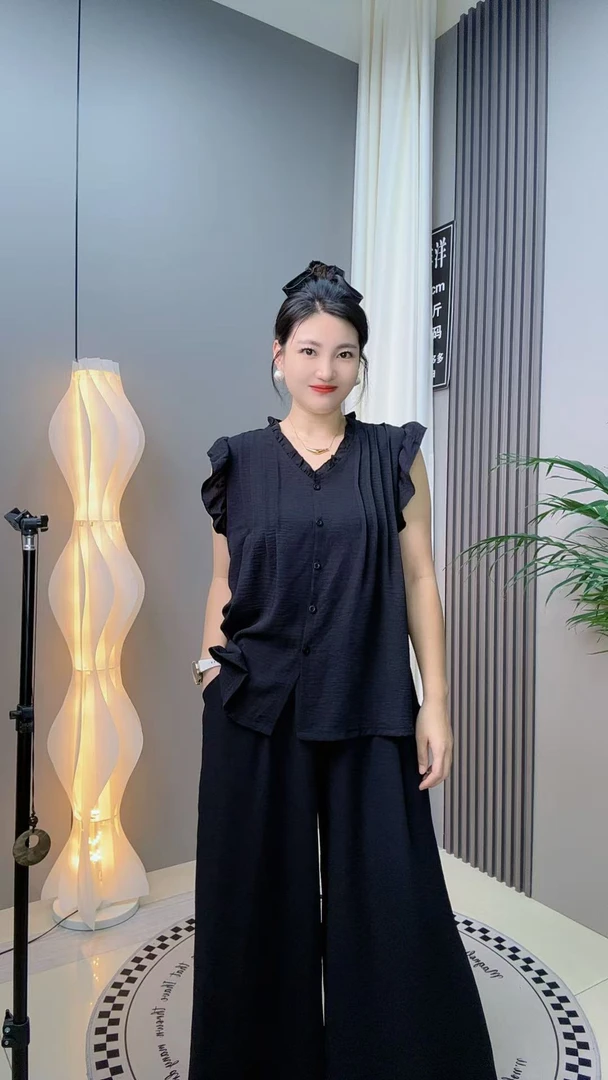 V领夏季木耳薄款压褶修身型大码衬衫常规款纽扣圆领加阔腿裤套装