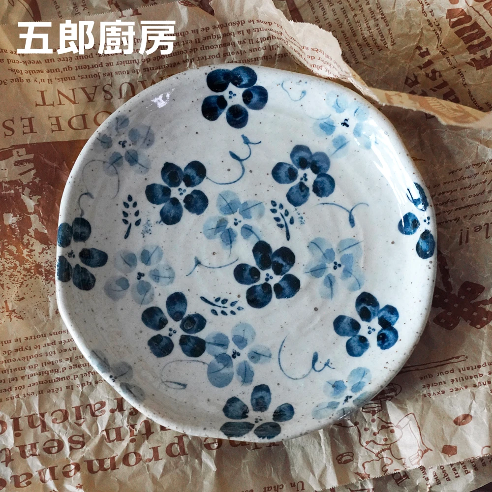 五郎 日本进口 美浓烧蓝染花小盘 小菜早餐盘釉下彩 手工捏制手绘