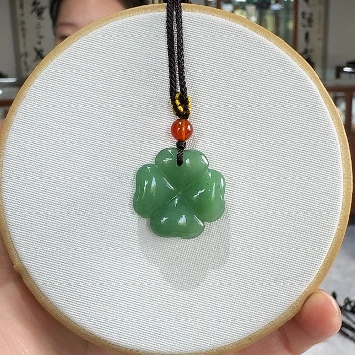 密玉（石英质玉）未镶嵌颈饰