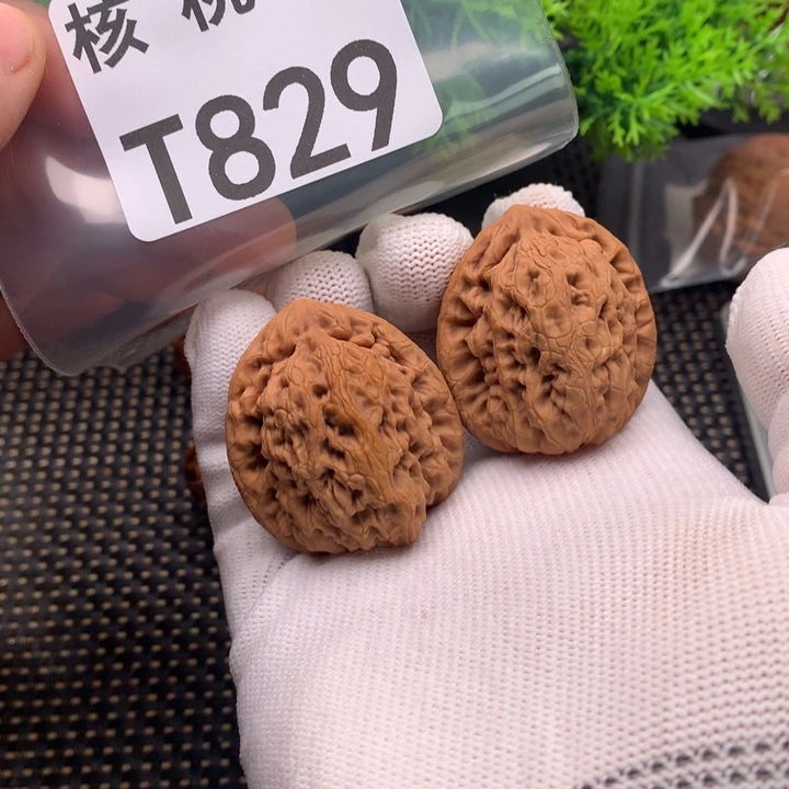 文玩核桃把件金公子37