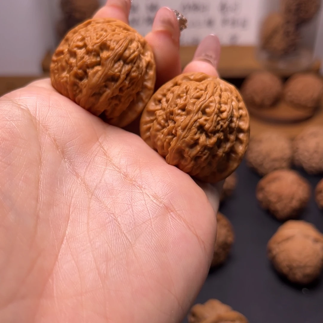 把件文玩核桃白狮子36打底