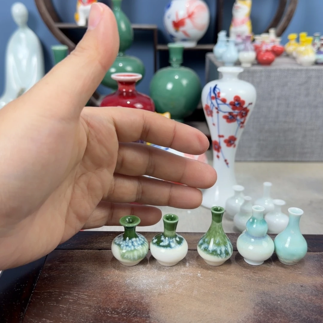 小****陶瓷手工小花器摆件
