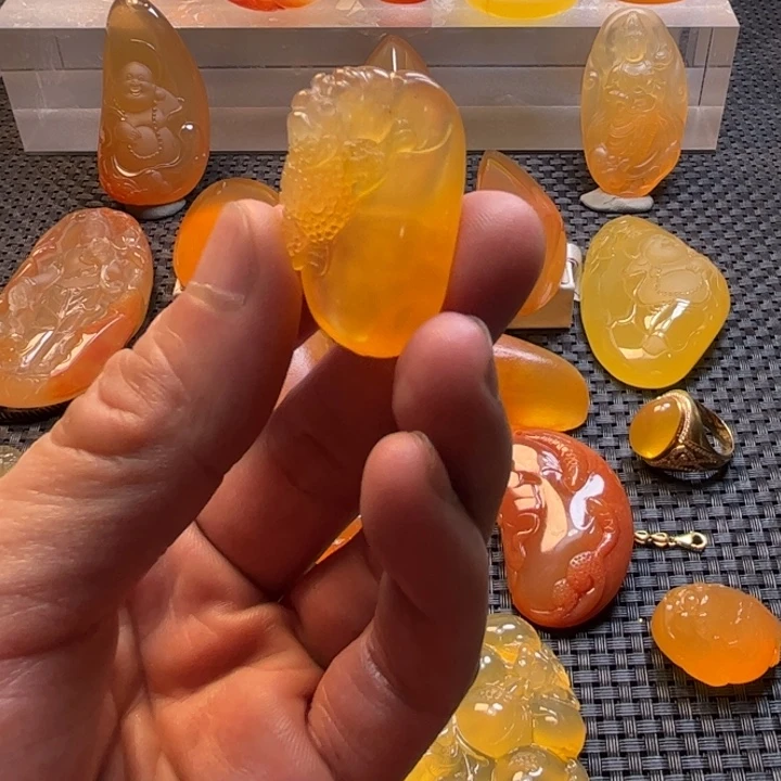 烦***人石英质玉未镶嵌小小吊坠挂件挂件