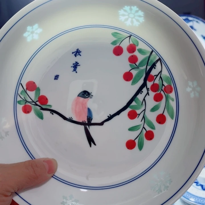 青花玲珑8寸窝盘手绘花鸟