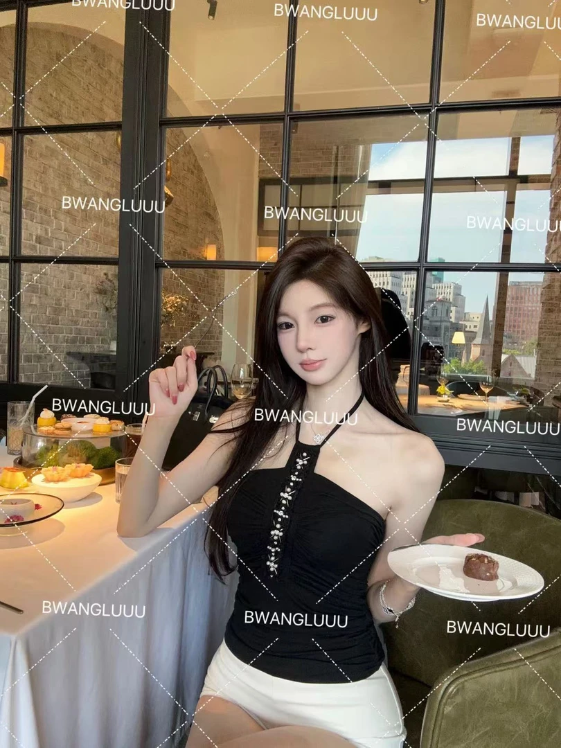 【徐徐啊】心动值-挂脖绳设计款珠链挂饰露背打褶收腰显瘦