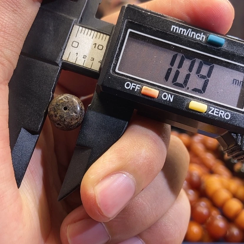 【闪购商品】琥珀未镶嵌珠宝奇石