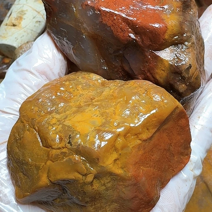 三***七寿山石寿山石的颜色