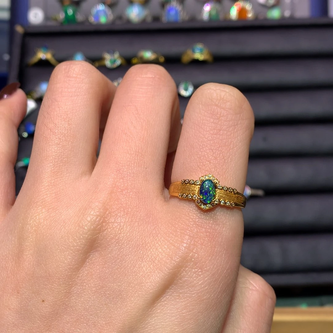 银S925镶嵌欧泊戒指款式霹***?