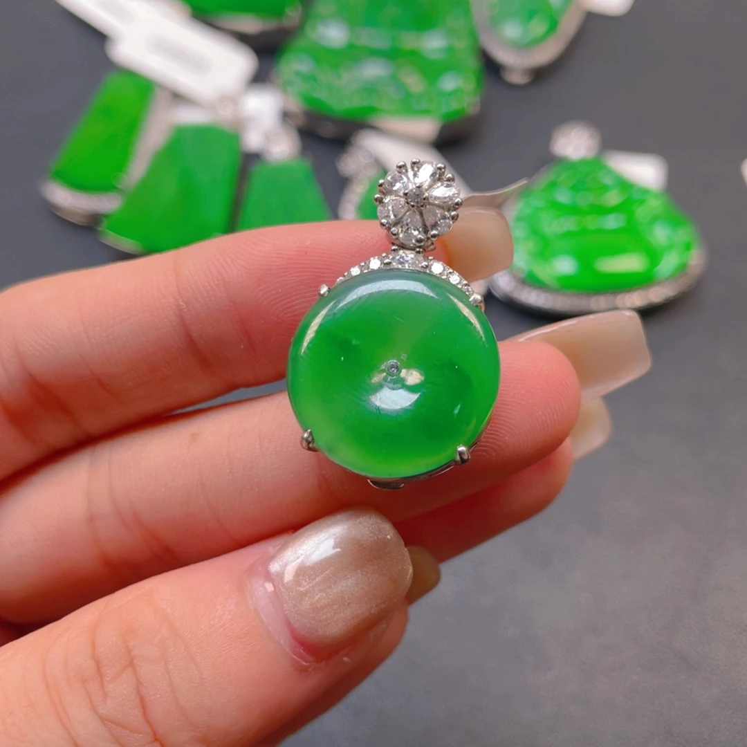 翡翠银S925镶嵌颈饰