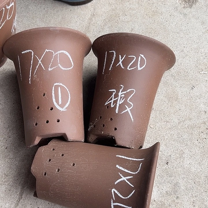 紫砂花盆巴**汉宜兴紫砂花盆