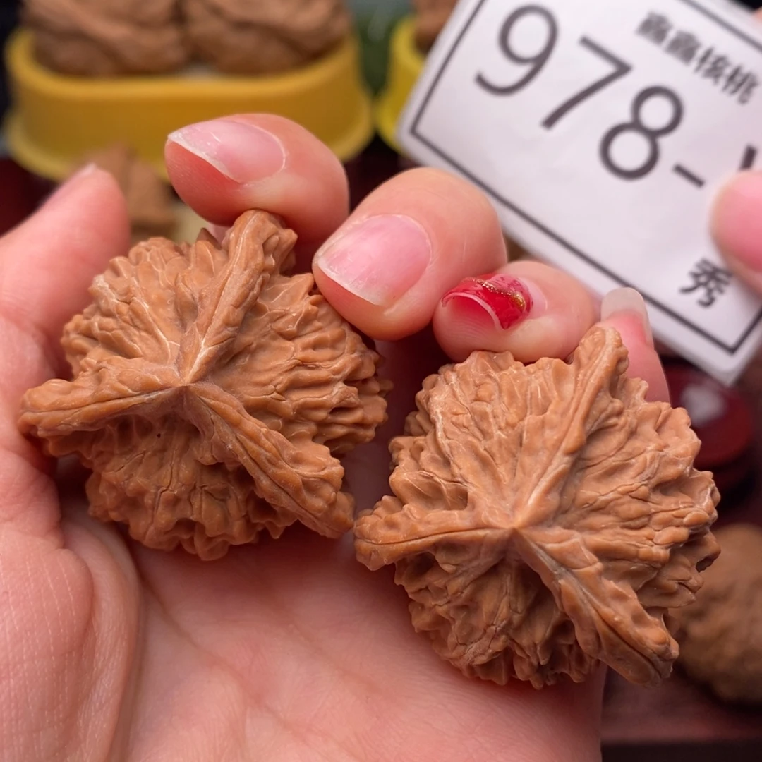 把件桃核盘山奔38……