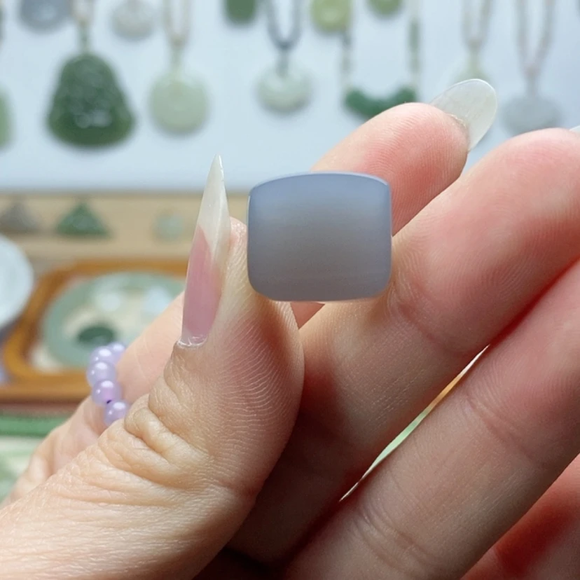 【闪购商品】颈饰未镶嵌和田玉