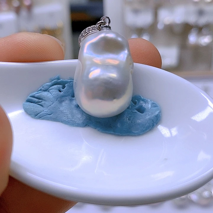 淡水珍珠颈饰合金