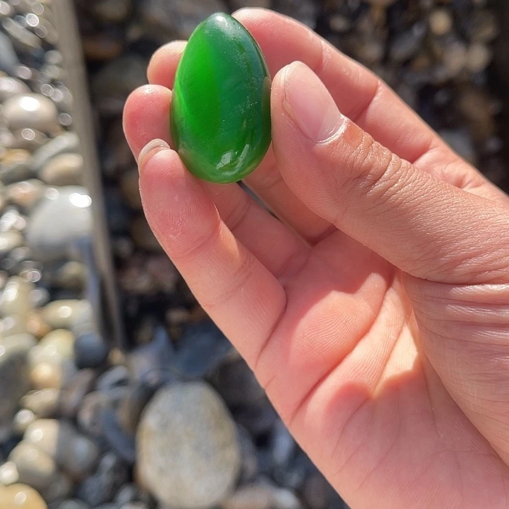 未镶嵌和田玉（糖玉）挂件