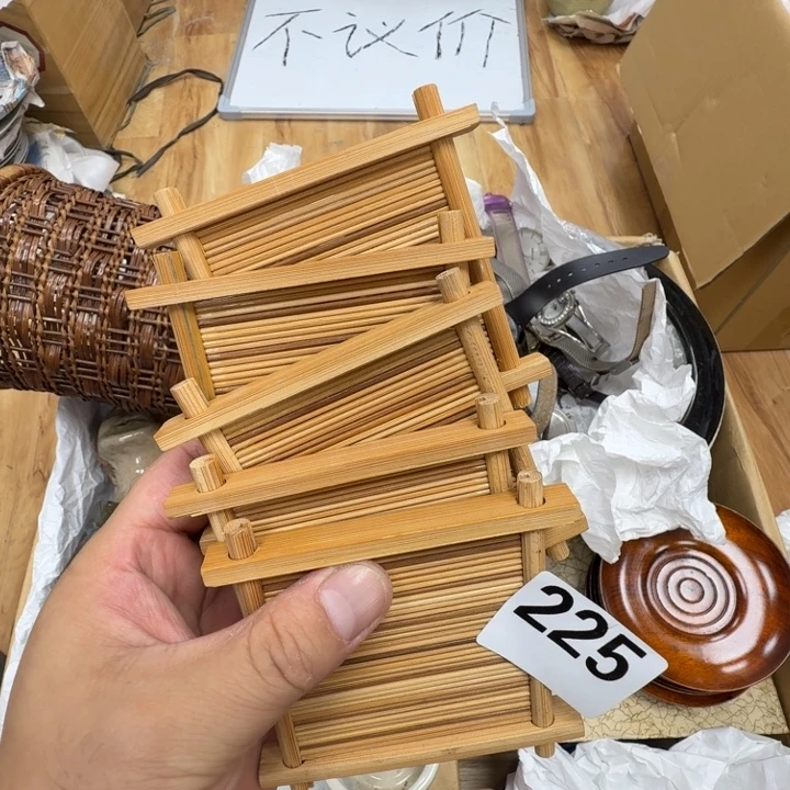 瓷片工艺品摆件瓷器摆件正能量