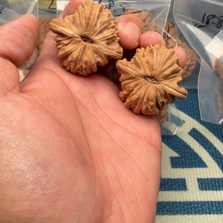 文玩核桃吊坠文玩核桃