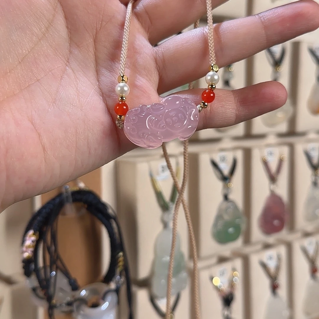 睿***涵玛瑙/玉髓未镶嵌颈饰