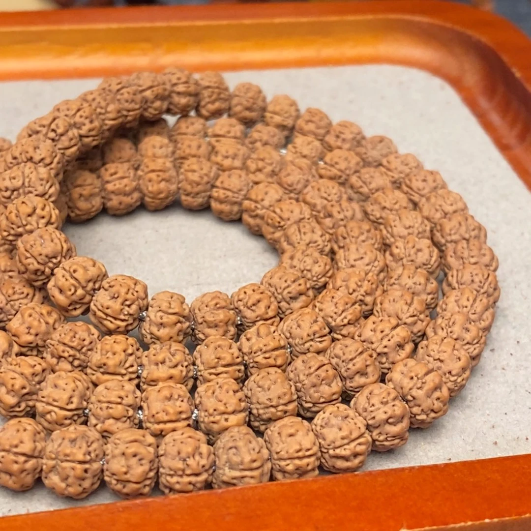 金刚菩提把件勿里达老树王108卡7