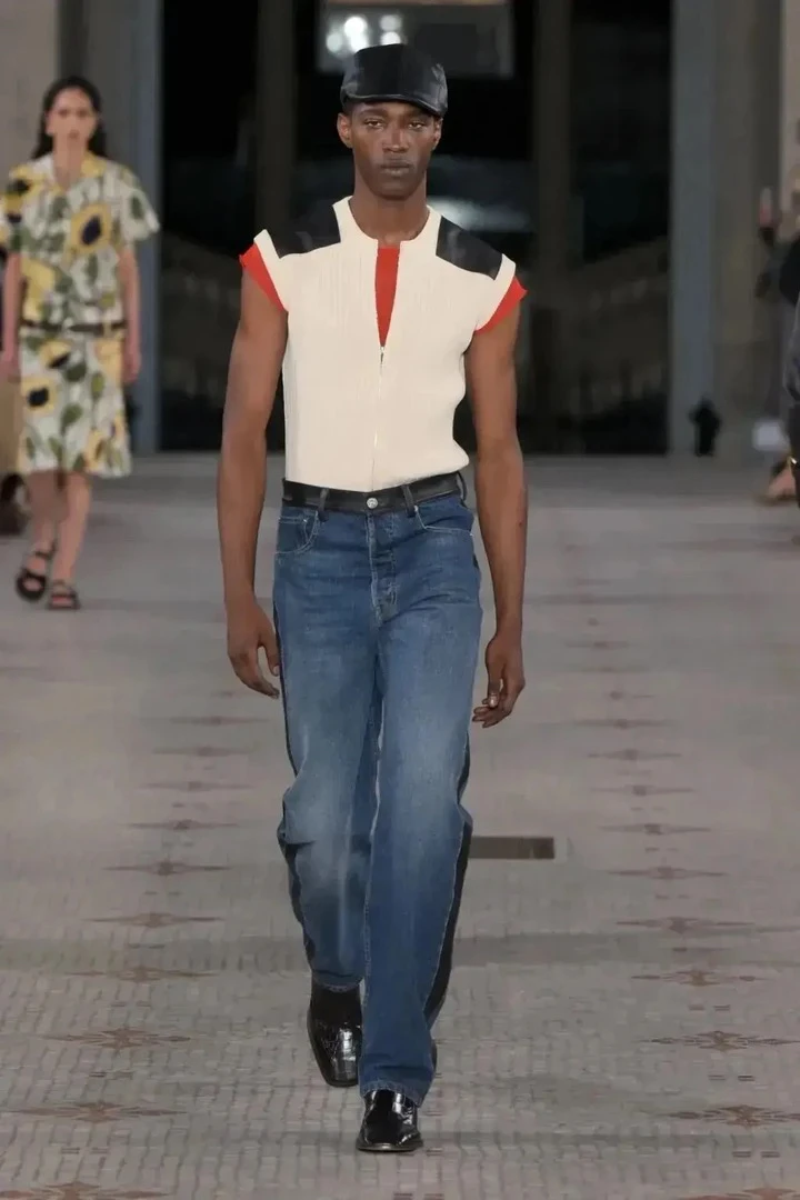 13号 (8120)爆 雷色鸟 春夏新款重磅潮牌时尚纯棉圆领男短袖