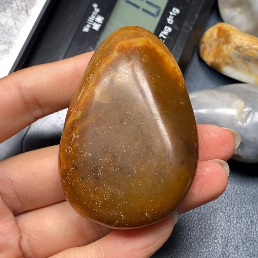 和田玉（糖玉）未镶嵌挂件