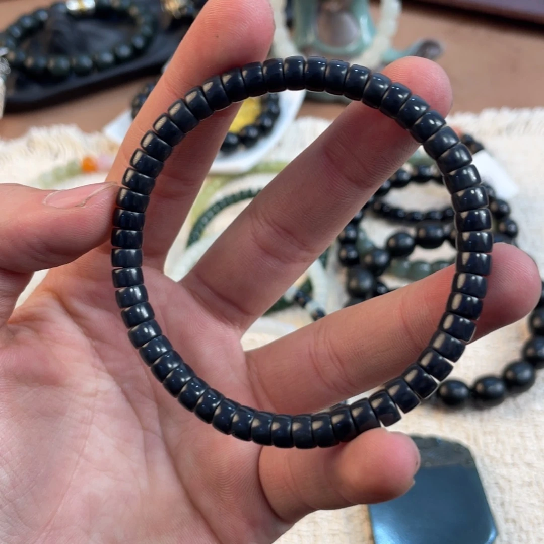 未镶嵌手链和田玉（糖玉）