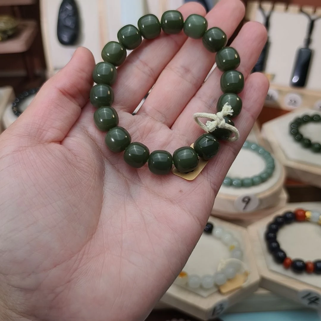 和田玉未镶嵌手链