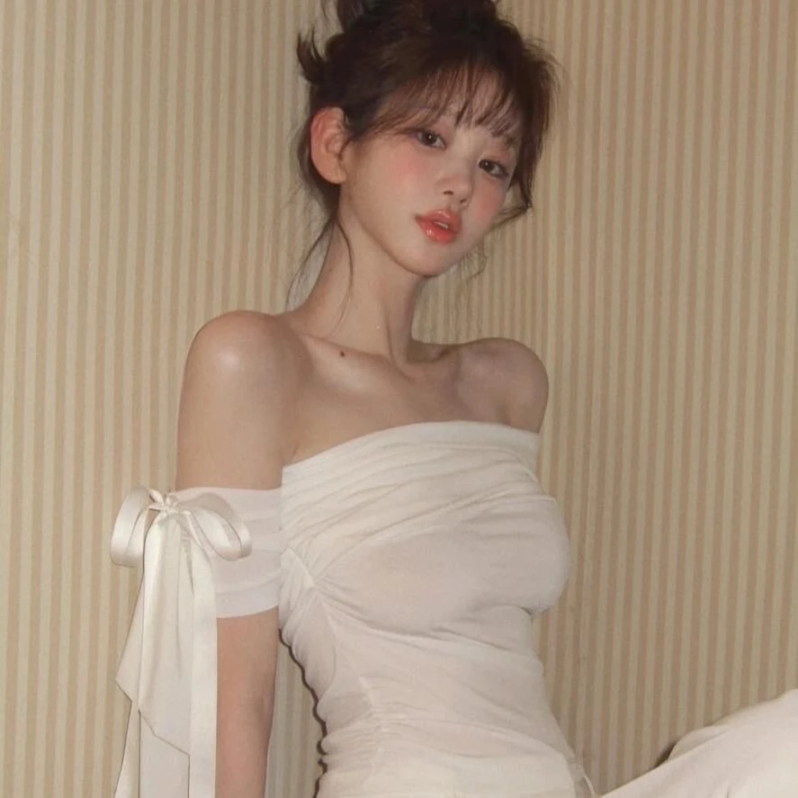 韩国甜妹超好看褶皱一字肩系带设计露肩短袖T恤短款上衣女夏新款