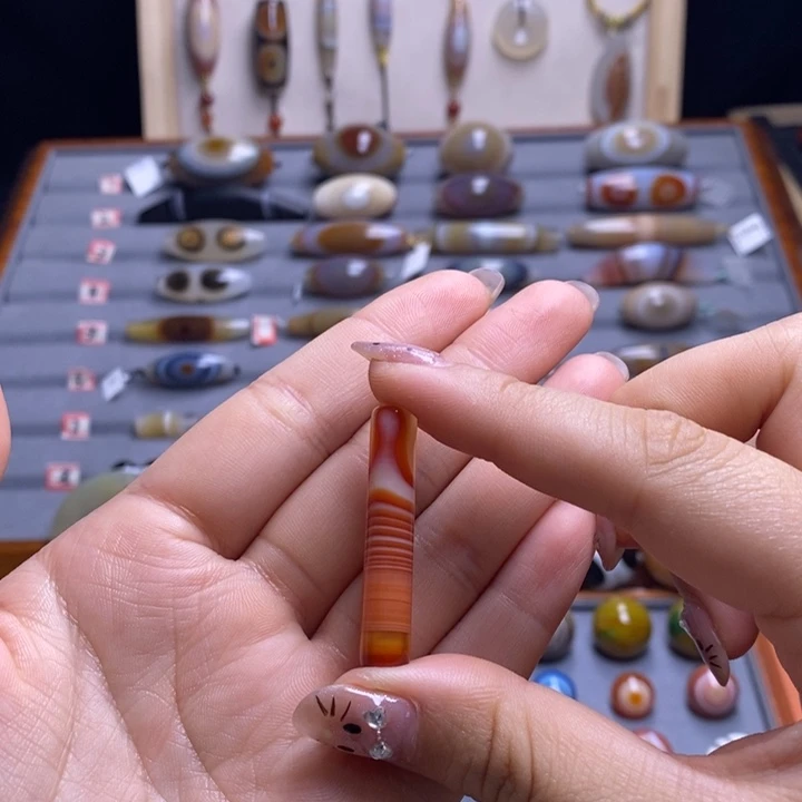 玛瑙/玉髓未镶嵌颈饰