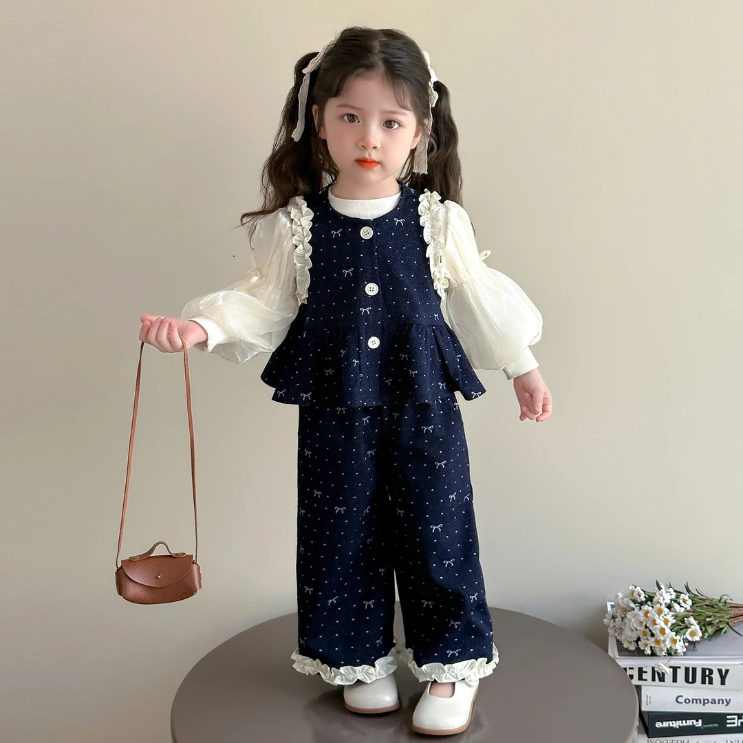 女童秋季2025新款儿童休闲百搭中小童韩系木耳边圆点马甲三件套