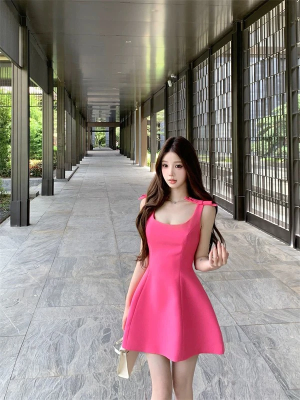 夏季纯色性感蝴蝶结设计感公主吊带裙长短裙