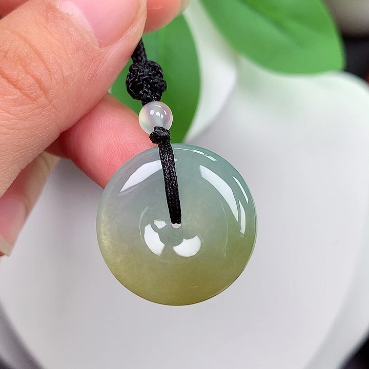 颈饰未镶嵌翡翠平安扣 23.2x5.3mm